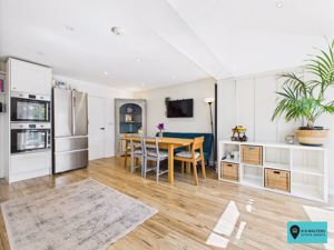 Kitchen/Diner- click for photo gallery